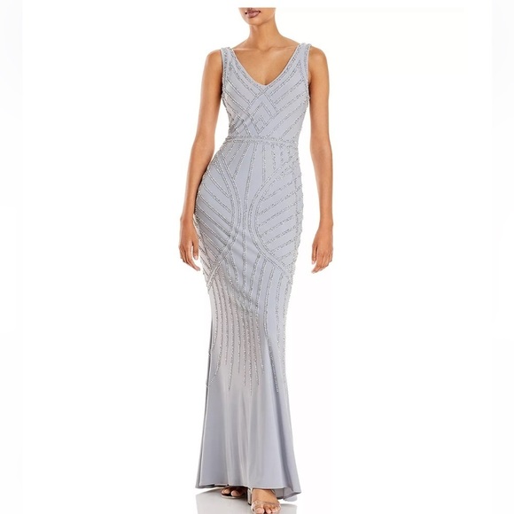 AQUA Embellished Column Gown - 100% Exclusive silver size 4 New - Picture 3 of 16